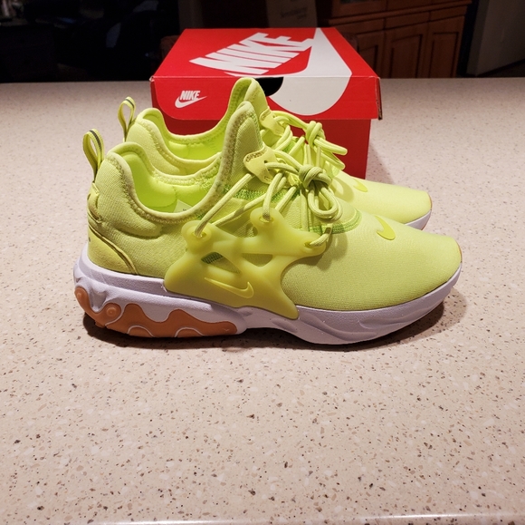🆕️ Nike React Presto Volt ⚡ - Picture 10 of 16